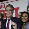 Le Premier secrétaire du PS, Olivier Faure, lors d'un discours à l'issue du second tour des élections législatives, à Paris, le 7 juillet 2024. (STEPHANE DE SAKUTIN / AFP)