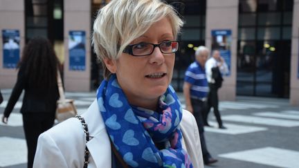 La d&eacute;put&eacute;e europ&eacute;enne FN Myl&egrave;ne Troszczynski, le 1er juillet 2014, au Parlement europ&eacute;en, &agrave; Strasbourg (Bas-Rhin). (YANN THOMPSON / FRANCETV INFO)