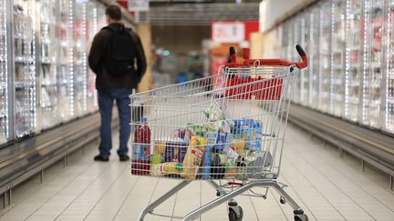 En 2023, en pleines négociations commerciales, l’inflation sur les produits alimentaires était d’un peu plus de 15% sur un an. En janvier 2024, elle tourne autour de 5% (LE PARISIEN / ARNAUD JOURNOIS / MAXPPP)