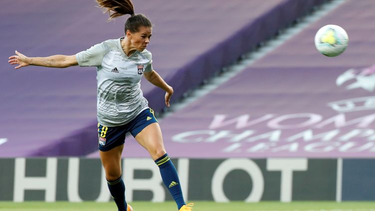 Football : Sarah Bjork Gunnarsdottir révèle que l'Olympique lyonnais n'a pas versé entièrement son salaire pendant sa grossesse