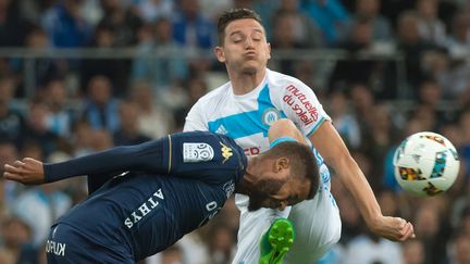 Le défenseur bastiais Nicolas Saint-Ruf sur la pelouse du Stade Vélodrome, le 20 mai 2017, à Marseille.&nbsp; (BERTRAND LANGLOIS / AFP)