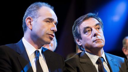  (Jean-François Copé et François Fillon côte à côte en 2014 après s'être déchirés en 2012 © MAXPPP)