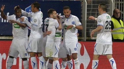 La joie des joueurs de l'AJ Auxerre après le but de Sammaritano (JEAN-PHILIPPE KSIAZEK / AFP)