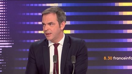 Olivier Véran, le porte-parole du gouvernement, invité du 8h30 franceinfo, mercredi 11 janvier 2023. (FRANCEINFO)