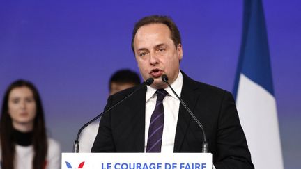 Jean-Christophe Lagarde, ancien député UDI, le 3 avril 2022, lors d'un meeting à Paris. (LUDOVIC MARIN / AFP)