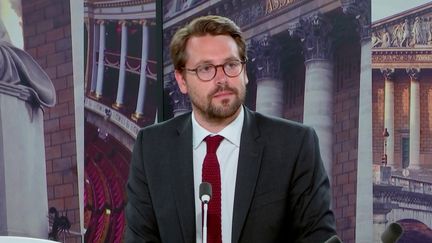 Législatives 2024 : "Nous aurons une candidature commune au Nouveau Front populaire", affirme Benjamin Lucas, député NFP des Yvelines (franceinfo)