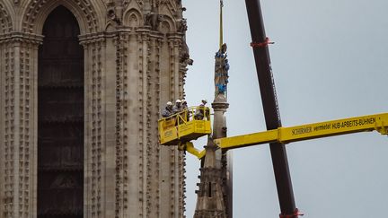 Chantier de la Cathédrale Notre-Dame, 16 avril 2019 (SIMON GUILLEMIN / HANS LUCAS)