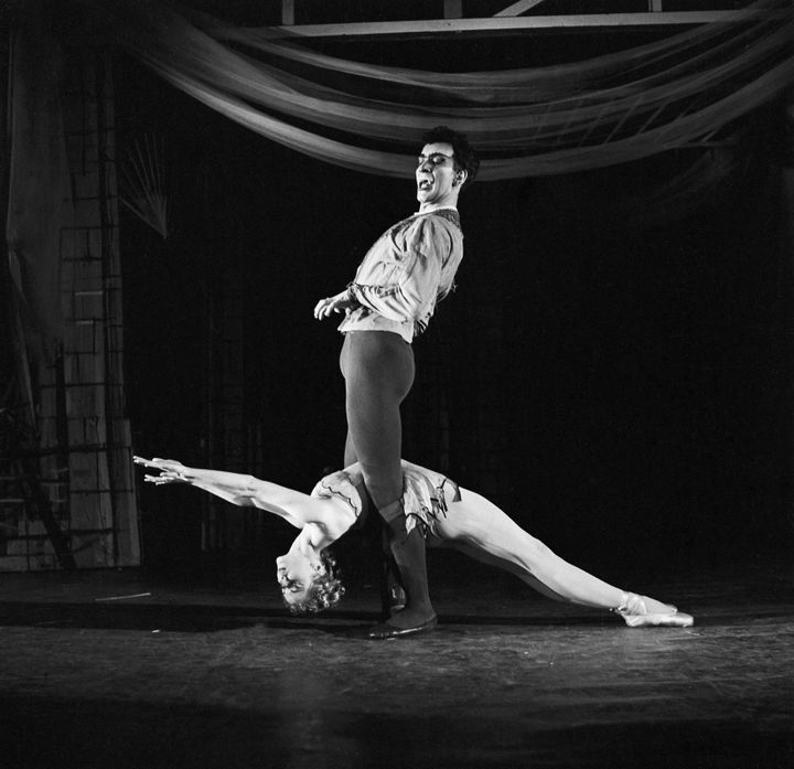 Violette Verdy et Roland Petit dans "Le Loup" au Théâtre de l'Empire, Paris, en 1953
 (LIDO / SIPA)