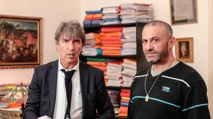 Christophe Ellul (right) with his lawyer, Alexandre Novion (left), in Bordeaux, March 4, 2020. (DAVID THIERRY / SUD OUEST/MAXPPP)