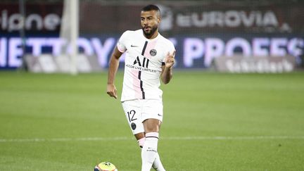 Rafinha sous les couleurs du PSG lors d'un match à Metz, le 22 septembre 2021. (JEAN CATUFFE / JEAN CATUFFE)