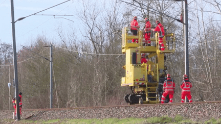 Tempête Gérard : circulation des trains, panne de courant, la pagaille sur les lignes (France 3)