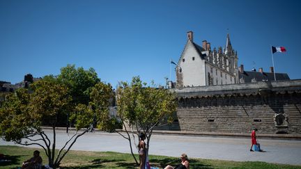 Le château des ducs de Bretagne, à Nantes, en juillet 2022. (LOIC VENANCE / AFP)