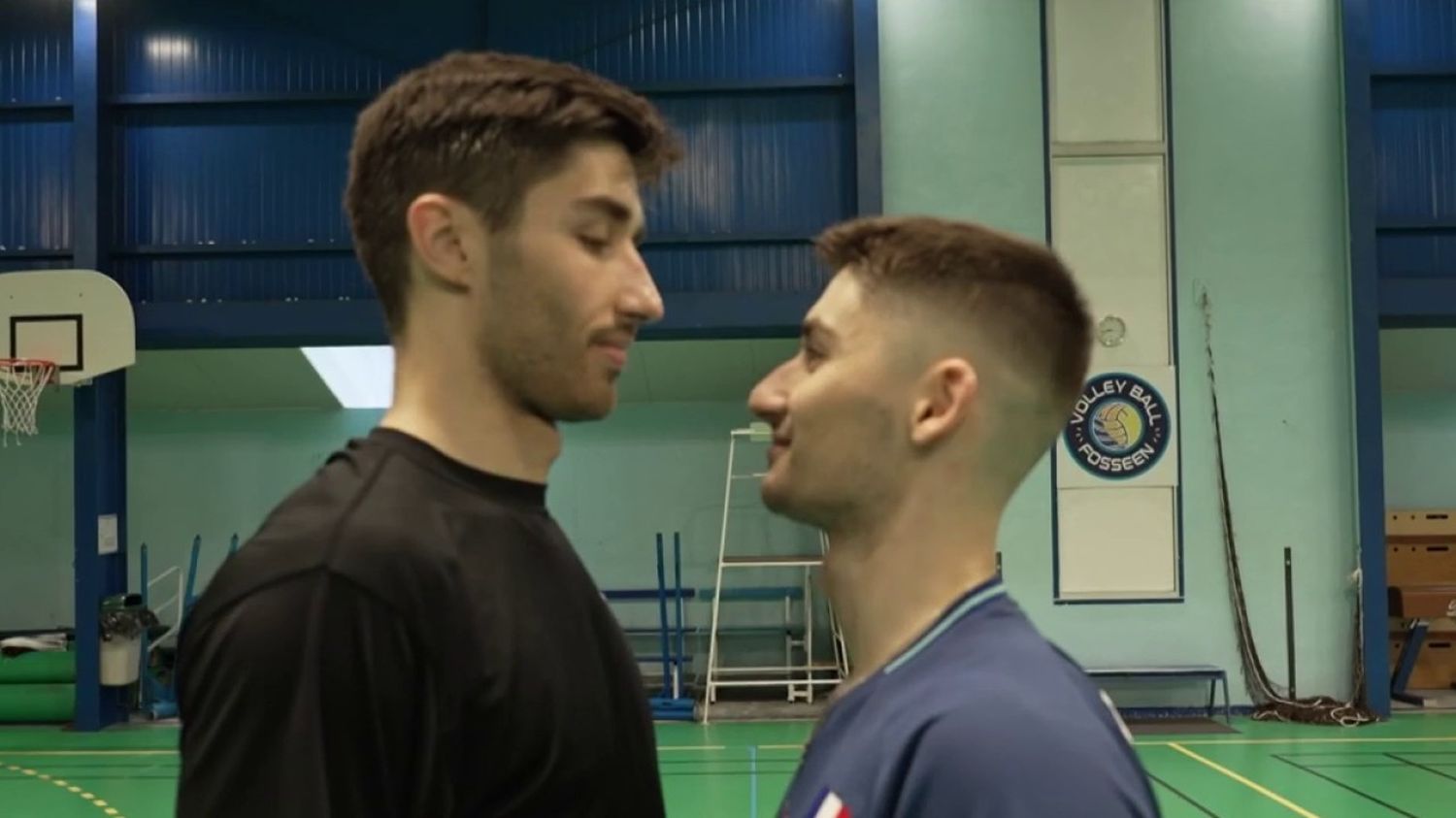 Popov Brothers' Fraternal Duel for Badminton Olympic Qualification at