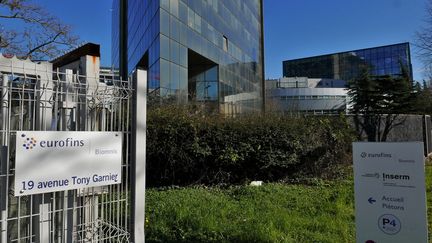 À Lyon, le site P4 de l'Inserm&nbsp;isole, traite et stocke les virus les plus mortels. D'une capacité inégalée en Europe, il est l'un des plus en pointe dans le monde. (PHILIPPE MODOL / FRANCE-BLEU NATIONAL)