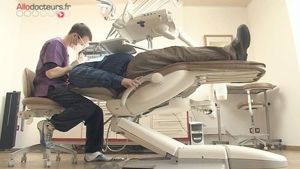 Une visite chez le dentiste avant vos vacances ?