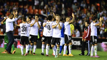 Les joueurs du FC Valence, le 25 octobre 2014, &agrave; Valence (Espagne).&nbsp; (JOSE JORDAN / AFP)