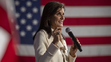 La républicaine, Nikki Haley, lors d'une visite à Spirit Lake, dans l'Iowa, le 9 décembre 2023. (CHRISTIAN MONTERROSA / AFP)