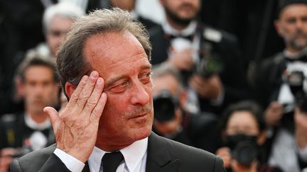 Vincent Lindon, à Cannes, le 26 mai 2022. (CHRISTOPHE SIMON / AFP)