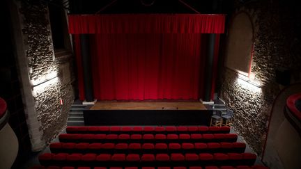 Un théâtre vide, à Nantes, le 14 mars 2021. (LOIC VENANCE / AFP)