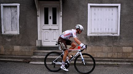 Benoît Cosnefroy, ici lors de la 16e étape du dernier Tour de France, a remporté la Bretagne Classic Ouest-France dimanche 29 août.&nbsp; (ANNE-CHRISTINE POUJOULAT / AFP)