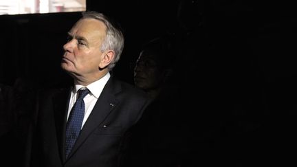 Jean-Marc Ayrault, le 26 juin 2013, durant les comm&eacute;morations pour le centenaire d'Aim&eacute; C&eacute;saire, &agrave; Fort-de-France, en Martinique. (JEAN-MICHEL ANDRE / AFP)