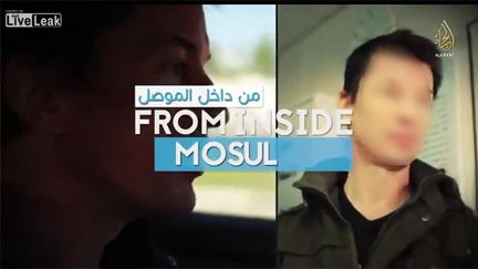 &nbsp; (L'otage britannique apparaît dans une vidéo de propagande qui fait visiter Mossoul en Irak © YouTube)