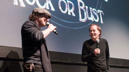 Brian Johnson et Angus Young, d'AC/DC, en promotion à New York (18 novembre 2014)
 (Madison McGaw / BFAnyc / Sipa)