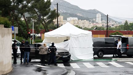 Trois personnes ont été tuées par balles dans le 11e arrondissement de Marseille, vers 5 heures du matin le 21 mai 2023. (VALERIE VREL / MAXPPP)