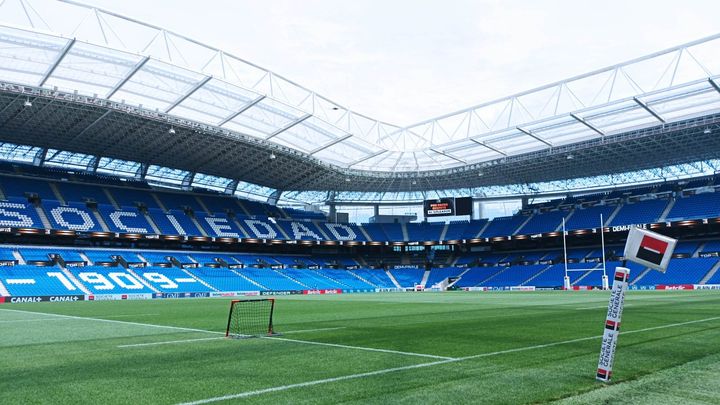 Le stade d'Anoeta (Saint-Sébastien) en configuration rugby lors de l'entraînement du Stade toulousain avant sa demi-finale, le 8 juin 2023. (Elio Bono / Franceinfo: sport)