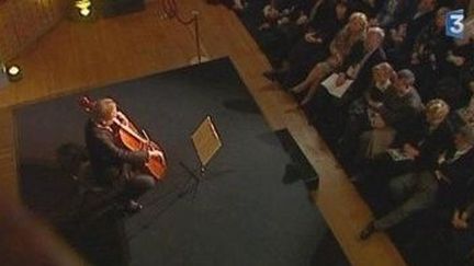 Nuit du violoncelle au Musée Océanographique de Monaco
 (Culturebox)