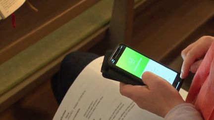 En Suède, les téléphones remplacent les billets de banque. (CAPTURE D'ÉCRAN FRANCE 3)