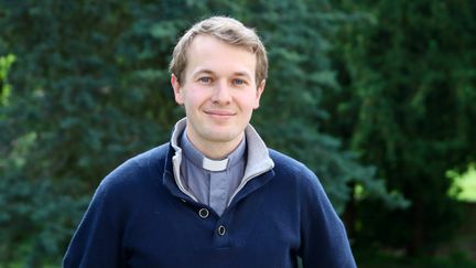 Amaury Martini, 33 ans, ne se voyait pas embrasser une vie tranquille et a choisi le séminaire, sans se soucier du regard des autres. (DIOCESE DE LYON)