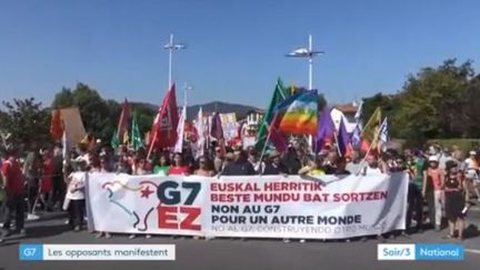 Opposants au G7 (France 3)