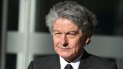 L'ex-ministre de l'Economie&nbsp;Thierry Breton au siège du groupe Atos, dont il est le PDG, à Bezons, le 4 avril 2019. (ERIC PIERMONT / AFP)