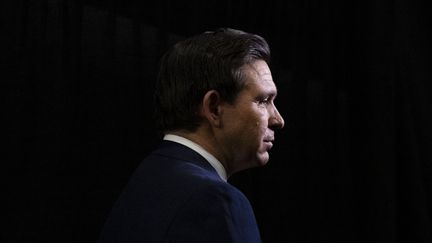 Ron DeSantis dans l'Iowa, le 10 janvier 2024. (CHRISTIAN MONTERROSA / AFP)