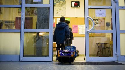 Une école à Montrouge (Hauts-de-Seine). (Photo d'illustration).&nbsp; (POUZET/SIPA)