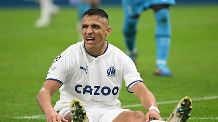 Alexis Sanchez lors du match de Ligue des champions&nbsp;entre&nbsp;l'Olympique de Marseille et Tottenham au stade Vélodrome, le 1er novembre 2022. (CHRISTOPHE SIMON / AFP)