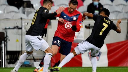 Yusuf Yazici et les Dogues sont passés à côté de leur match contre l'Ajax (DENIS CHARLET / AFP)