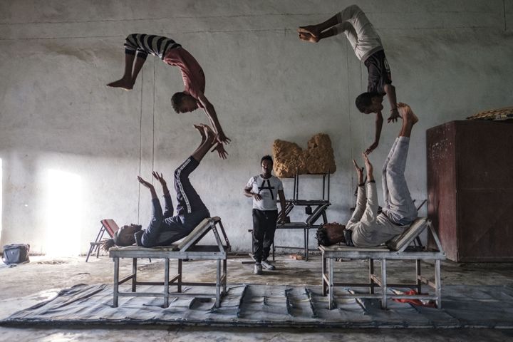 Ecole de cirque à Mekele dans le Tigré. (EDUARDO SOTERAS / AFP)