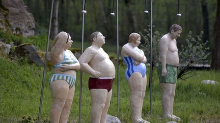 Sculptures de l'artiste Cristel&nbsp;Lechner install&eacute;es dans le parc Maximillian &agrave; Hamm (Allemagne), le 25 avril 2012. (MARTIN MEISSNER / AP / SIPA)