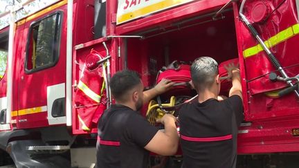 Incendies : les Bouches-du-Rhône ont été placés en alerte rouge (FRANCE 3)