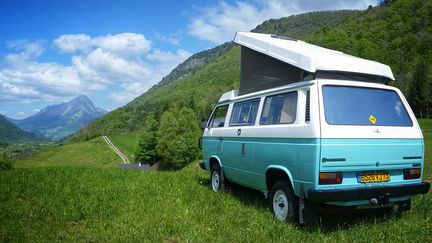 Partir en Combi VW T3 pour explorer les Bauges et le Brionnais. (LAURENT LINGELSER)