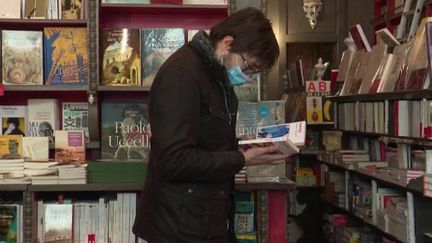 Livres : libraires et éditeurs se préparent à la rentrée littéraire. (FRANCEINFO)