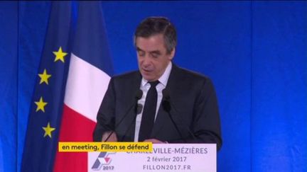 Fillon en meeting à Charleville-Mézières : une "meute qui se complaît à cette entreprise de démolition"