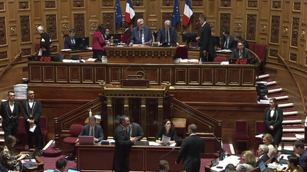 À la veille de la mobilisation intersyndicale du 7 mars, les sénateurs poursuivent les débats sur le projet de réforme des retraites du gouvernement. Mais le temps presse et les amendements à étudier sont encore nombreux. (FRANCEINFO)