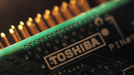 Toshiba pourrait faire une offre &agrave; General Electric pour racheter l'activit&eacute; distribution d'Alstom. (YURIKO NAKAO / REUTERS)