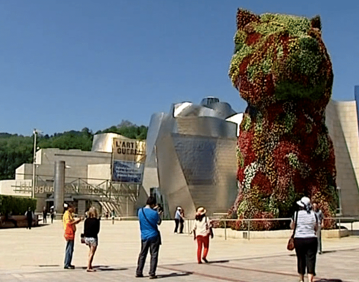 Musée Guggenheim de Bilabo, architecte Frank Gehry - 1997 
 (France3 / Culturebox)