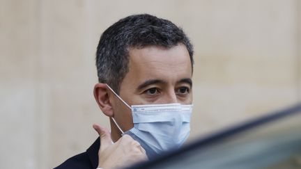 Le ministre de l'Intérieur, Gérald Darmanin, dans la cour de l'Elysée (Paris), le 2 décembre 2020. (THOMAS COEX / AFP)