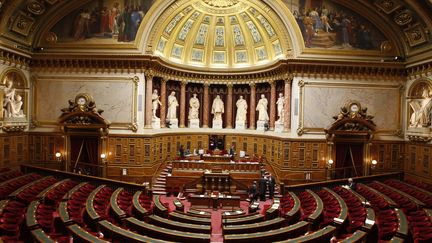 Le S&eacute;nat a vot&eacute; dans la nuit de lundi &agrave; mardi le projet de loi de financement de la s&eacute;curit&eacute; sociale (PLFSS) pour 2012, profond&eacute;ment remani&eacute; par la gauche, d&eacute;sormais majoritaire &agrave; la Chambre haute.&nbsp; (BERTRAND GUAY/AFP)