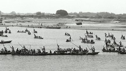 Le fleuve Chari au Tchad (José Nicolas, extraite de l'ouvrage TCHAD 1980-1997 / Éditions Imogene)